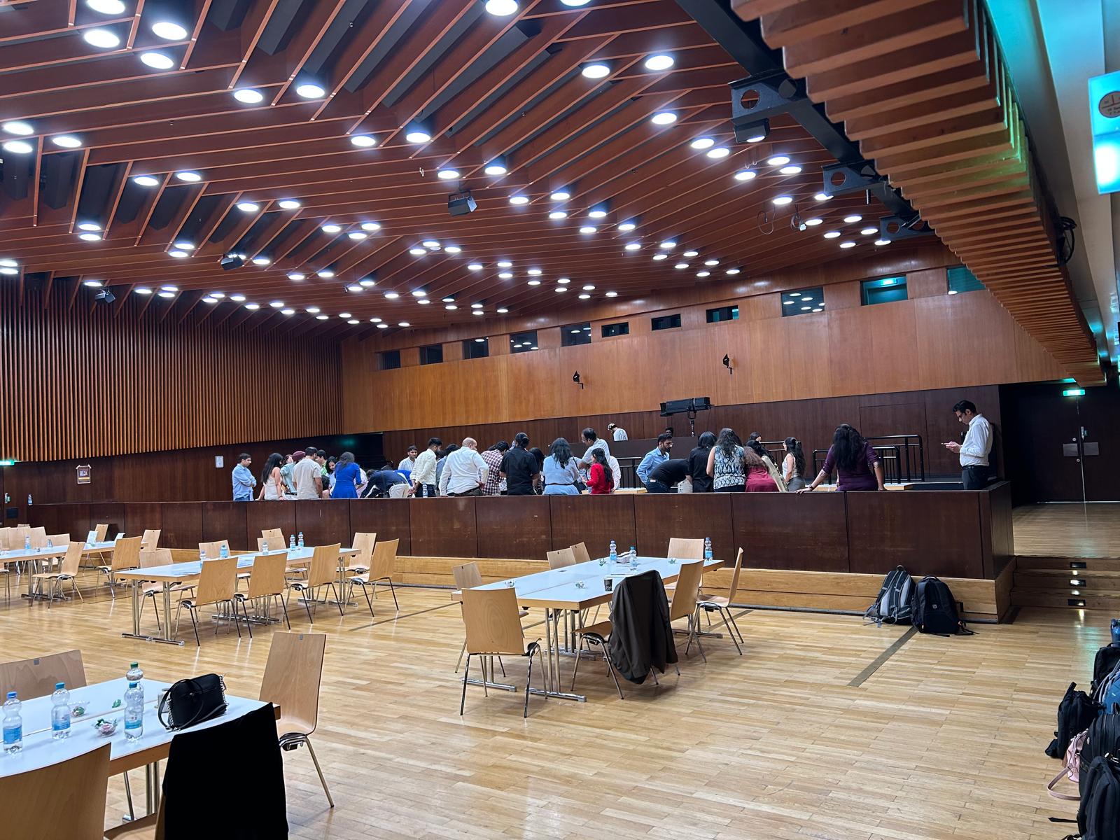 Attendees registering at Frankfurt event